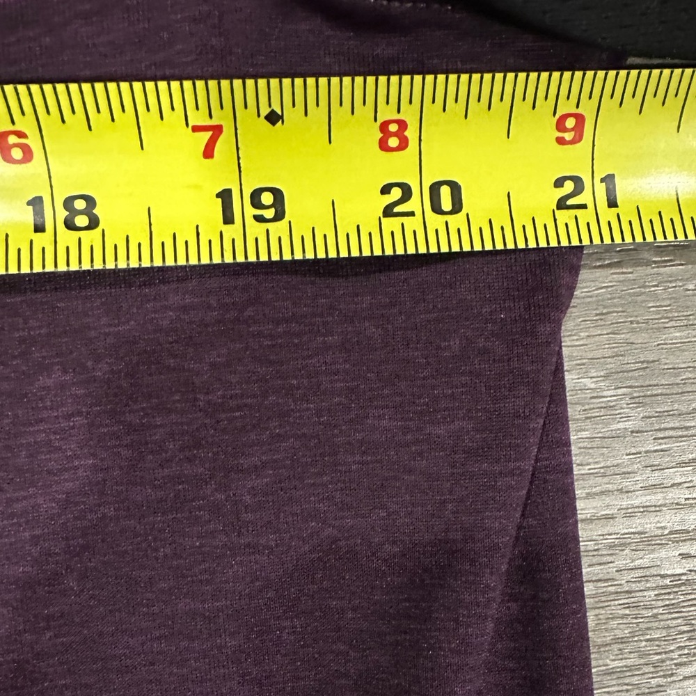 OAKLEY Women Activewear Top Purple Striped Loose Fit Crew Neck, Size Medium. - Picture 5 of 8
